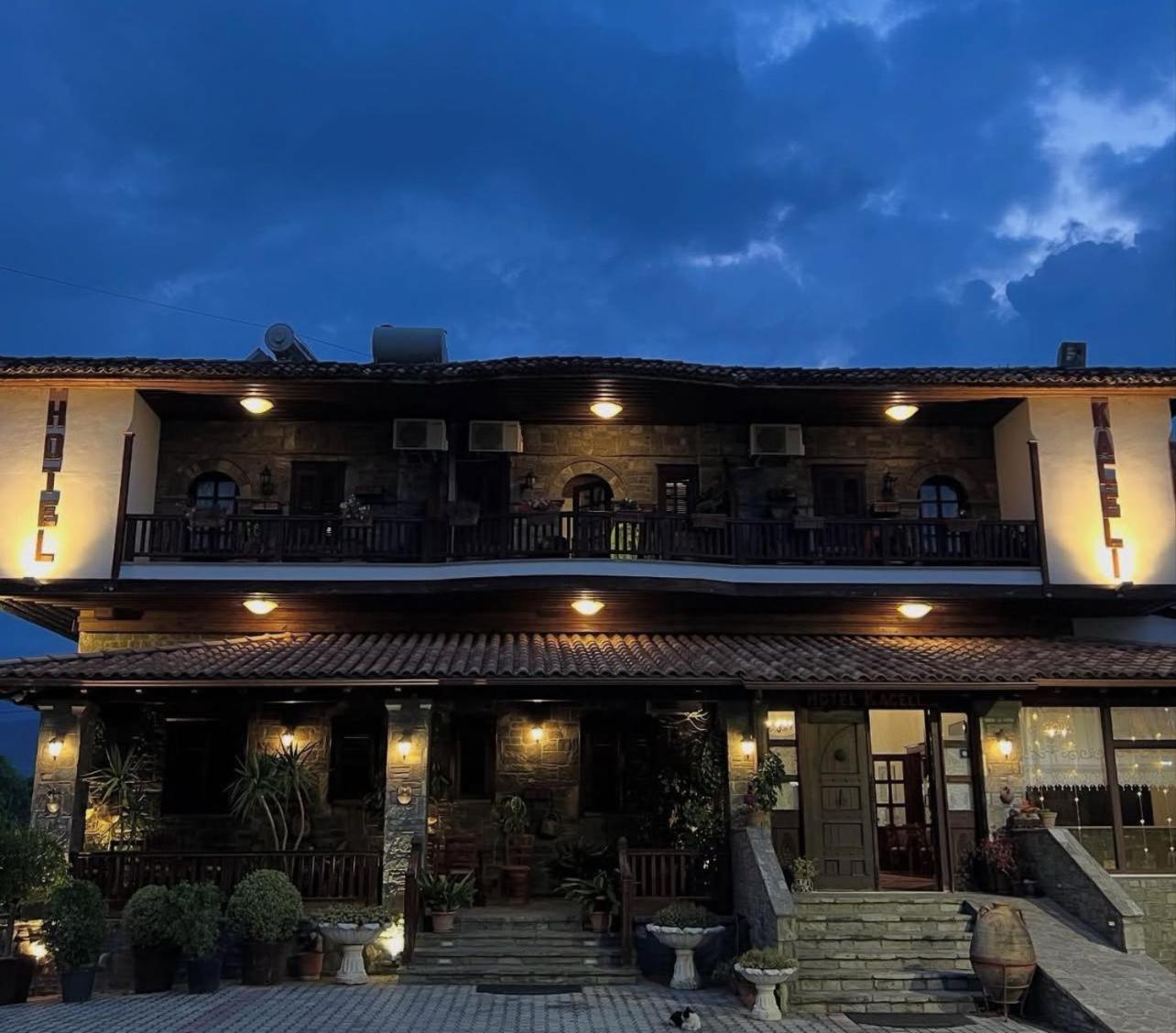 Hotel Kaceli Berat Exterior foto